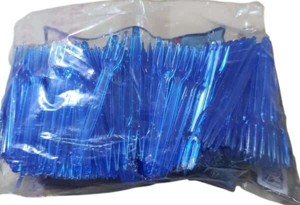 CİPS ÇATALI LÜKS PLASTİK 3 UÇLU 8,5 CM BOY PAKETLER 500 LÜ VE TEK RENKTİR